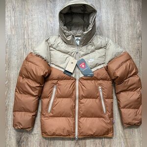 Nike Windrunner Primaloft Storm Fit Puffer Jacket Beige Men’s Sz XS FB8185-248